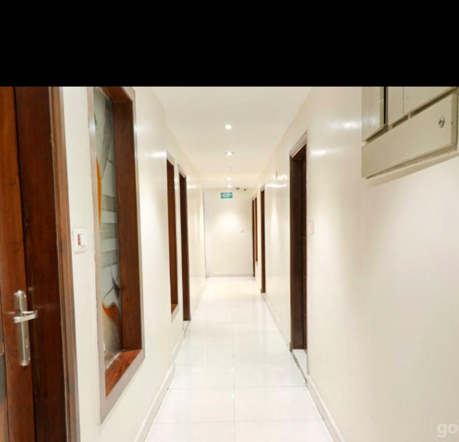 Hotel Le Mem Delhi  Bagian luar foto